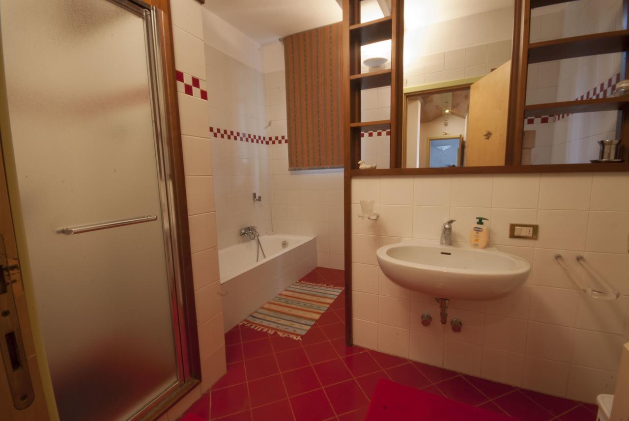 Hotel Al Poggio Omegna Esterno foto
